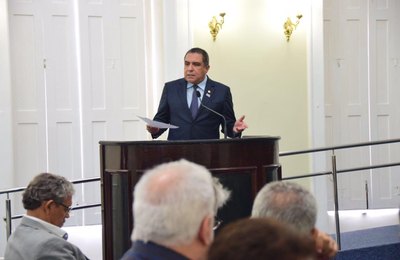 Delmiro Gouveia vai ganhar curso de medicina, indicação do deputado estadual Inácio Loiola