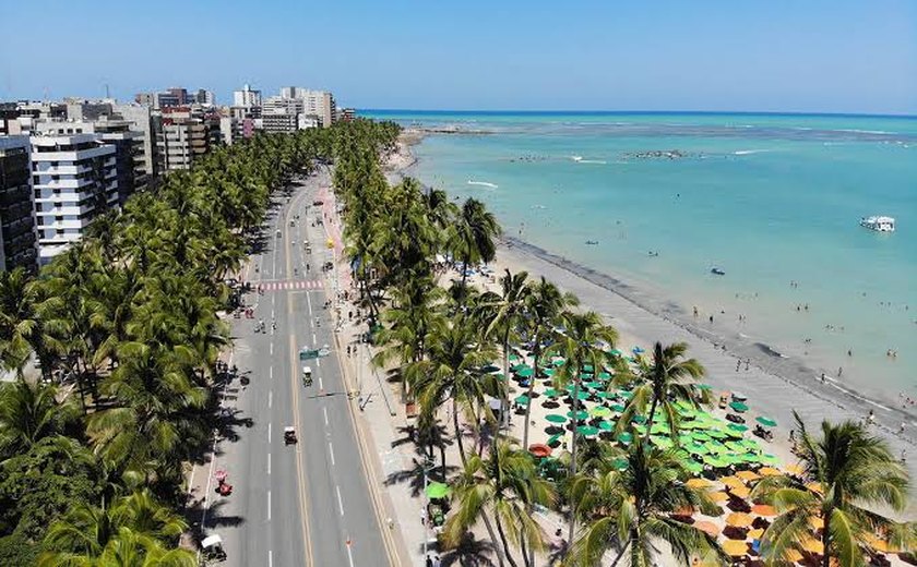 Análise de balneabilidade aponta nove praias impróprias para banho em Maceió