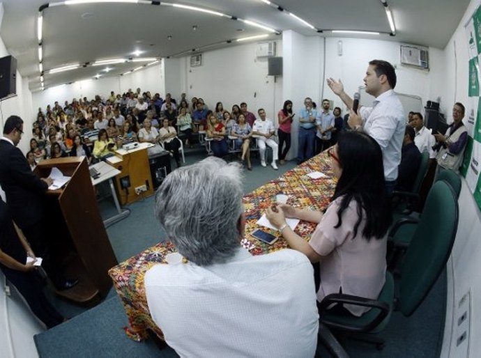 Renan Filho anuncia construção de hospitais em Alagoas