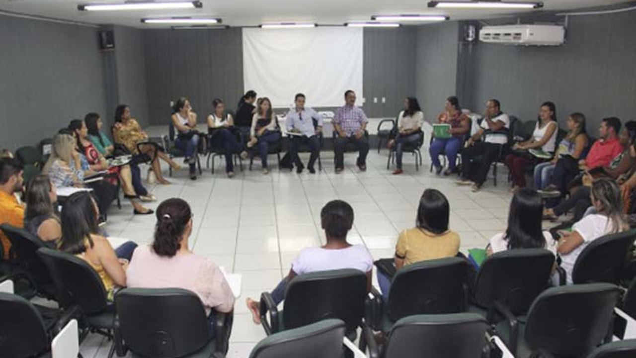 Arapiraca: Profissionais de saúde iniciam segunda turma de pós-graduação