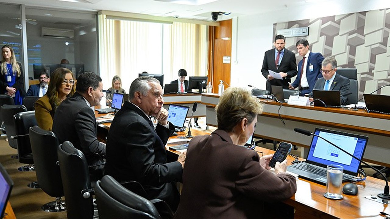 CAE aprova em 1º turno importação simplificada de bens para pesquisa