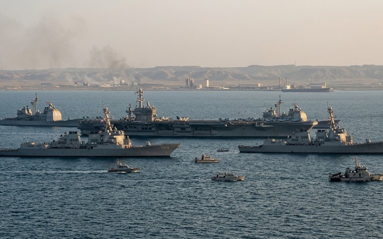 Bloqueio ao Irã continuará e resposta militar está na mesa, afirma secretário de Guerra dos EUA