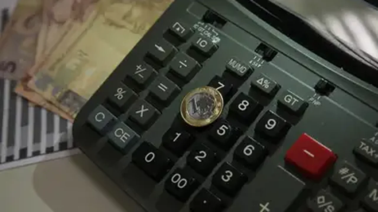 Nota Fiscal Cidadã realiza sorteio da R$ 2 milhões nesta terça-feira (15), em homenagem ao Dia dos Professores