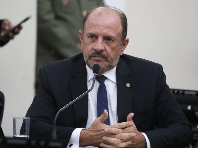 ALE aprova projeto que isenta da taxa de estacionamento pacientes realizando hemodiálise, fisio, quimio e radioterapia