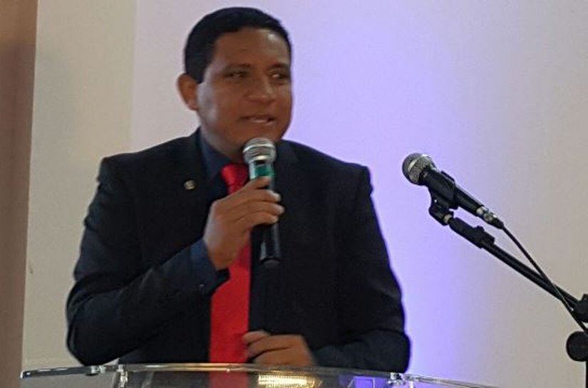 AMA apoia projeto para transformar educação lançado pelo Estado
