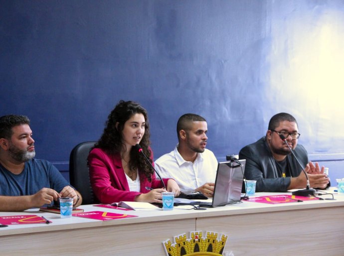 Teca Nelma repudia cancelamento do Festival Bumba Meu Boi e chama audiência pública