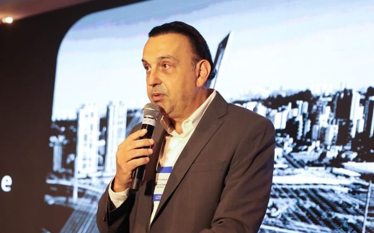 Vice de Tarcísio classifica PT como 'narcoafetivo' ao comentar prisão de Maduro