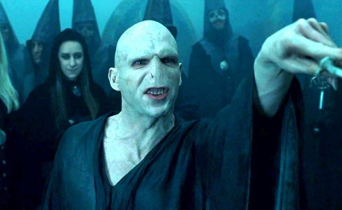 Ralph Fiennes, ator intérprete de Voldemort