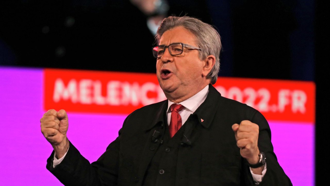 Mélenchon defende saída da França da Otan e diálogo com a Rússia