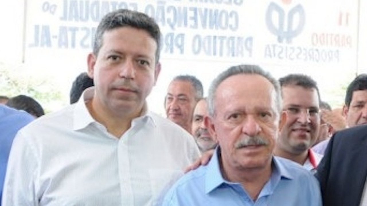 Deputado Arthur e o pai, senador Benedito de Lira, são ligados ao Doleiro Youssef