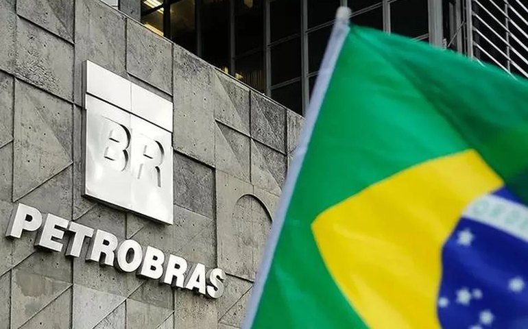Petrobras recebe US$ 1,635 bi de venda de fatia no Campo de Albacora Leste