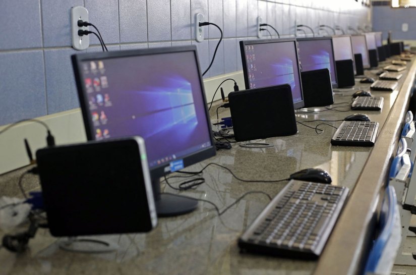 Alagoas investe mais de R$ 100 milhões em tecnologia para escolas da rede estadual