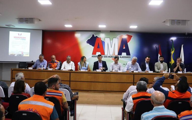 Luciano Amaral quer urgência no retorno da Operação Pipa em Alagoas e discutirá abastecimento permanente