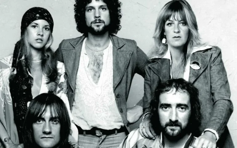 Guitarrista do Fleetwood Mac é atacado por stalker nos Estados Unidos