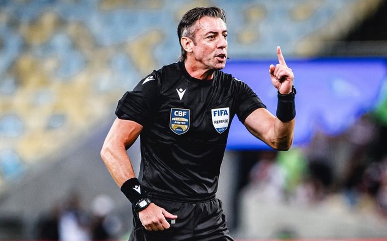 Raphael Claus volta a apitar clássico entre Palmeiras e São Paulo após fala polêmica de Rafinha