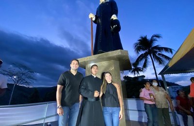 Prefeito Arthur Freitas entrega Mirante Padre Cícero II à população