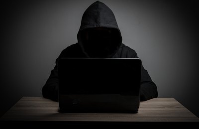 Crescentes ataques cibernéticos no país elevam procura das empresas por seguros