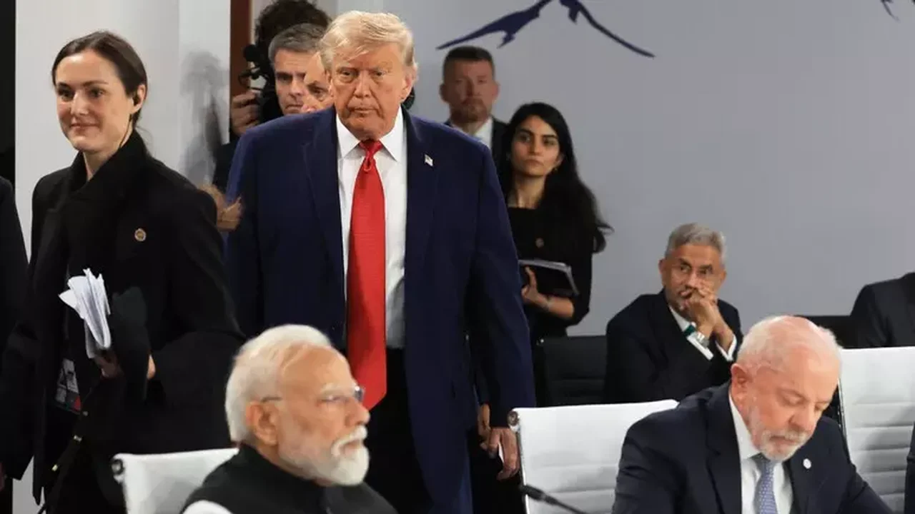 Acabou a química: na mesma semana, Trump chamou política do Brasil de 'difícil' e Lula, de 'volátil'