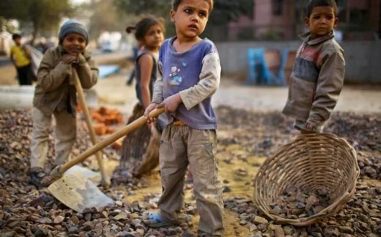 No trabalho infantil, um total de 1,182 milhão realizava atividade econômica em 2023, diz IBGE