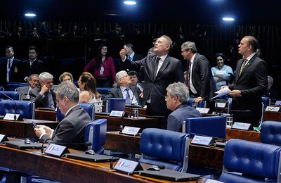 Senadores voltam a cobrar do Supremo decisão sobre prisão em segunda instância 