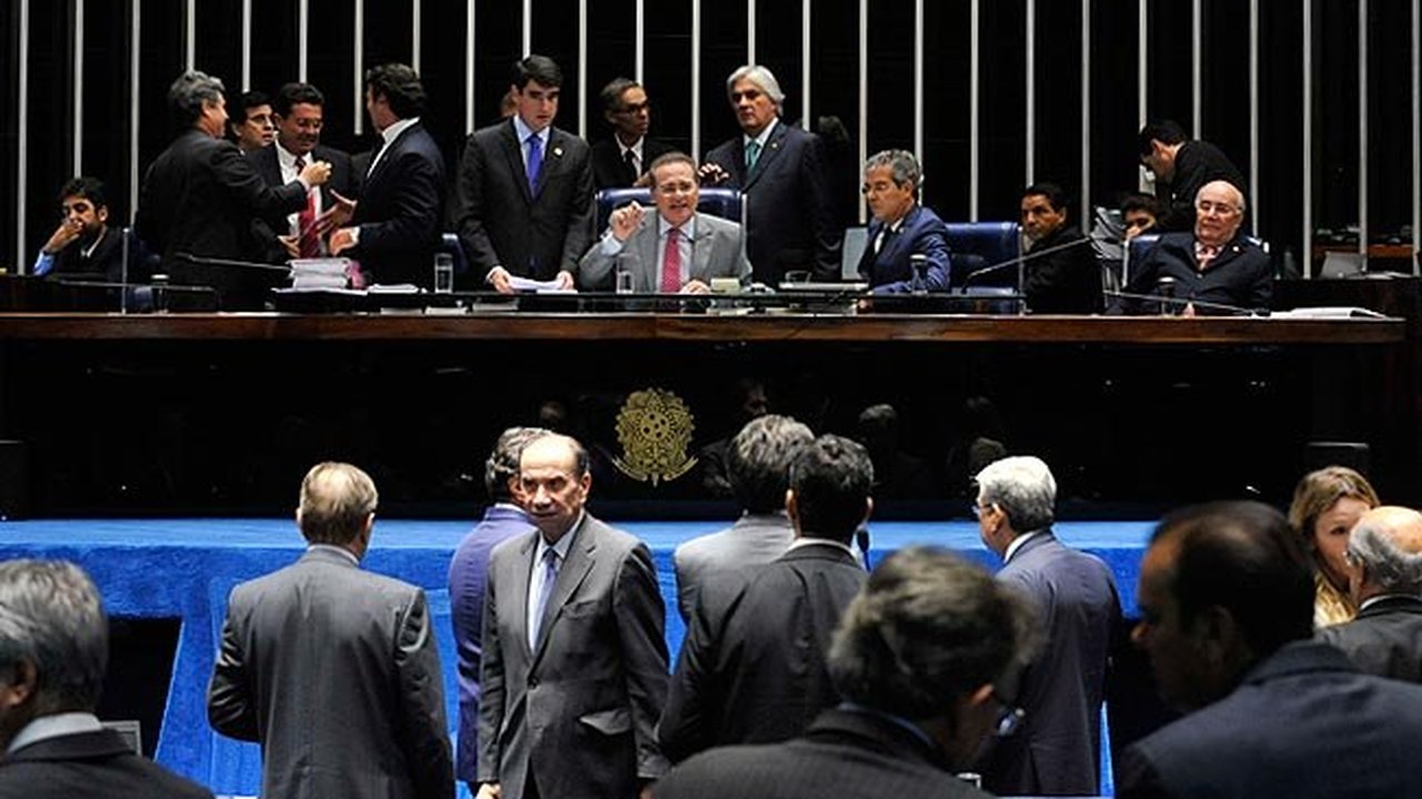 Senadores aprovam texto principal do novo CPC