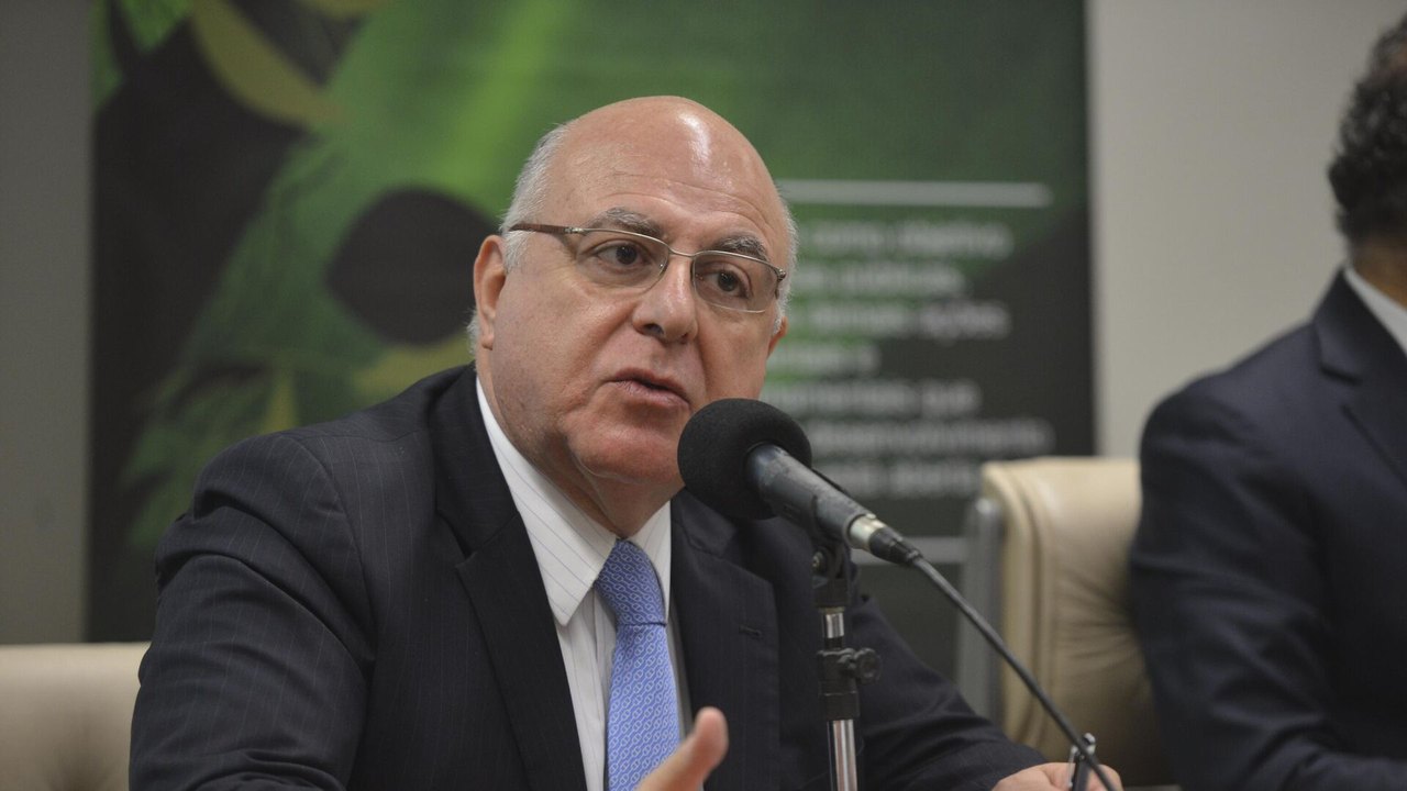 Sustentabilidade é ônus para alguns países e 'bônus extraordinário' para o Brasil, diz deputado