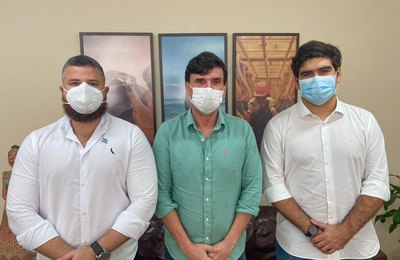 Prefeitura firma parceria para padronização da orla de Maceió