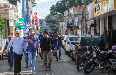 Prefeitura de Maceió intensifica reordenamento do Centro