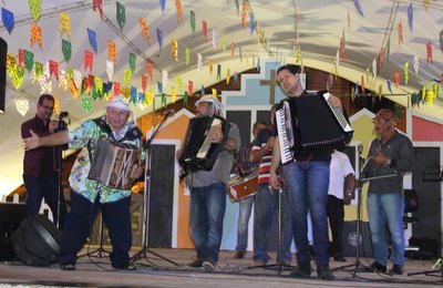 Mercado do Artesanato ganha programação de forró aos sábados 