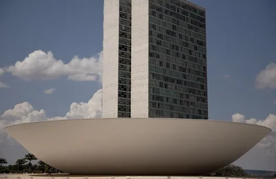 PGR envia ao STF parecer contrário a mandato remoto no Congresso