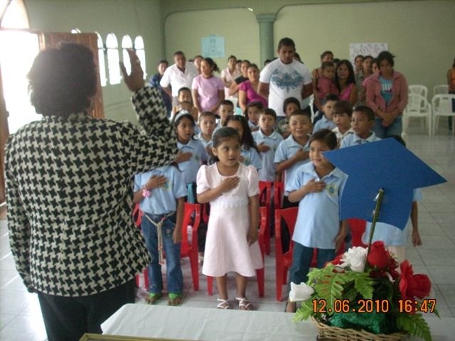 Casal alagoano continua firme na obra em Honduras