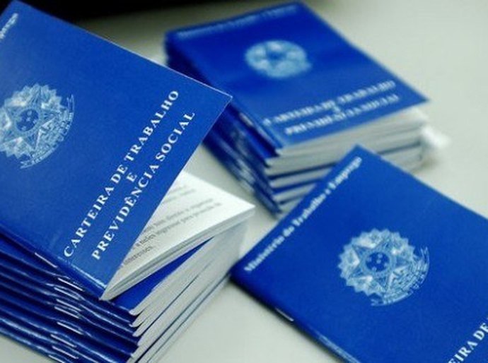 Mesmo na crise, Alagoas registra emissão de mais de 16 mil Carteiras de Trabalho