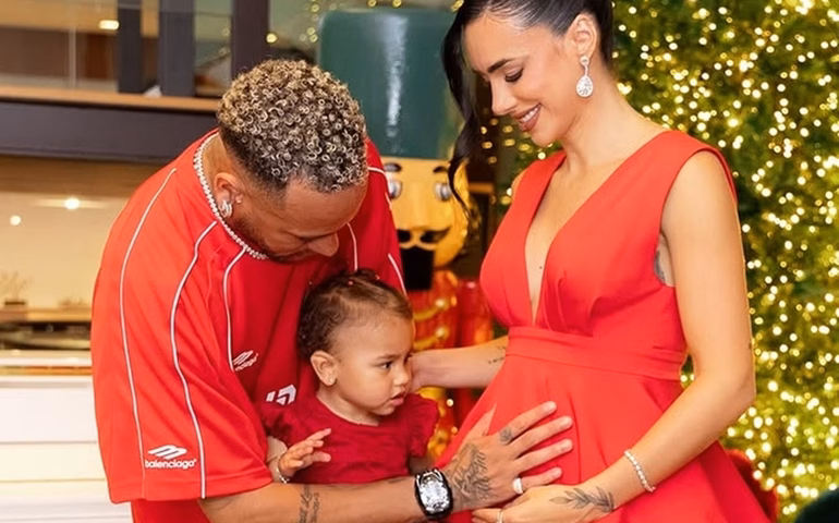 Nasce Mel, segunda filha de Neymar e Bruna Biancardi