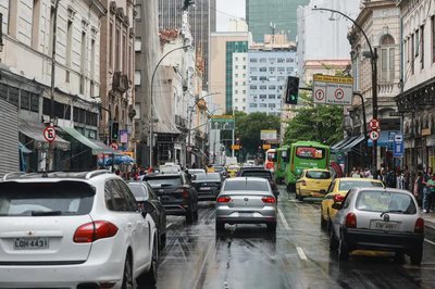 Adesivo eleitoral pode levar à perda da cobertura de seguro