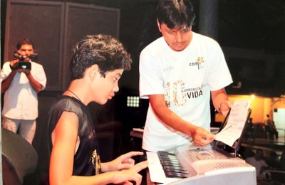 Avanços na ciência do comportamento auxiliam autistas a superar desafios do espectro