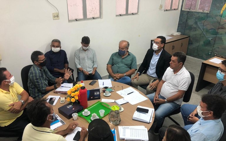Prefeito de Branquinha define secretariado e traça planejamento de ações