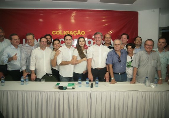 Agora é oficial. Os partidos que integram a chamada Frente de Oposição homologaram suas candidaturas