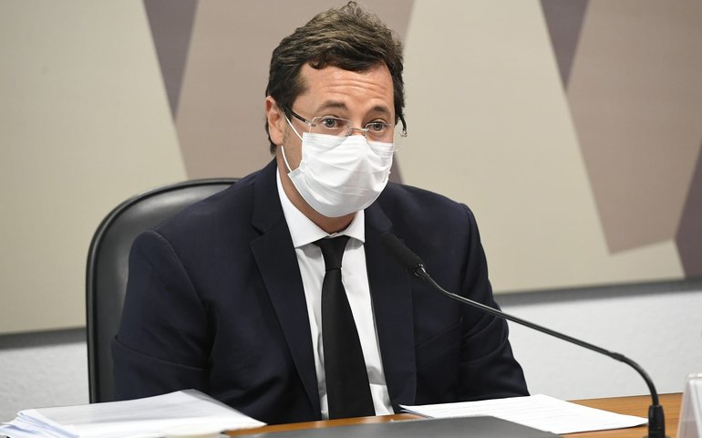 Wajngarten: não posso opinar sobre comportamento do presidente