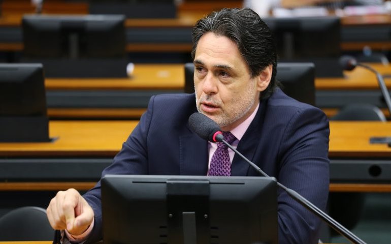 Projeto estabelece que cordão verde com girassóis simbolizará deficiências ocultas