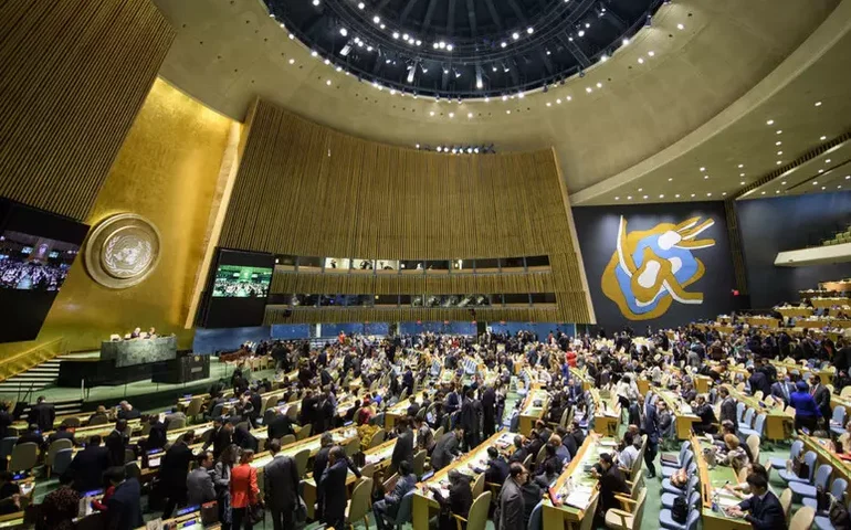 Assembleia da ONU aprova texto para criação de Estado palestino