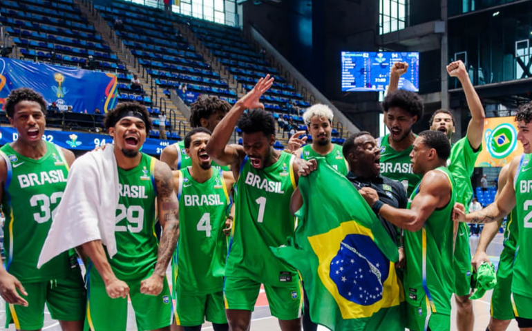 Seleção brasileira masculina de basquete bate República Dominicana e vai à semi na Americup