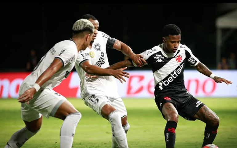 Vasco elimina o Botafogo e pega o Flamengo nas semifinais do Carioca