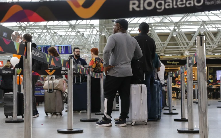 Galeão deve receber 314 mil passageiros na semana do show de Shakira