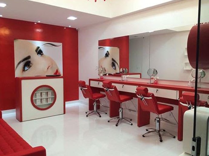 Franquia paulista Sóbrancelhas chega a Maceió, com serviços exclusivos