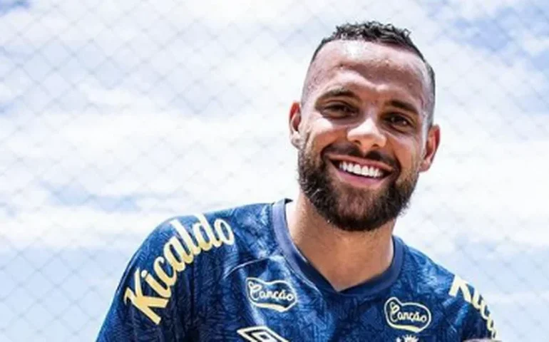 Recuperados de virose, Guilherme e Yusupha retornam e Caixinha comanda treino no Santos