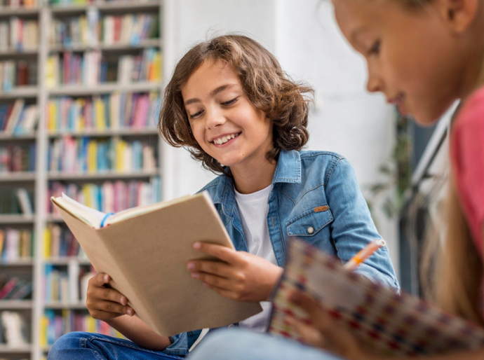 Dicas para estimular o hábito da leitura em crianças que só querem telas