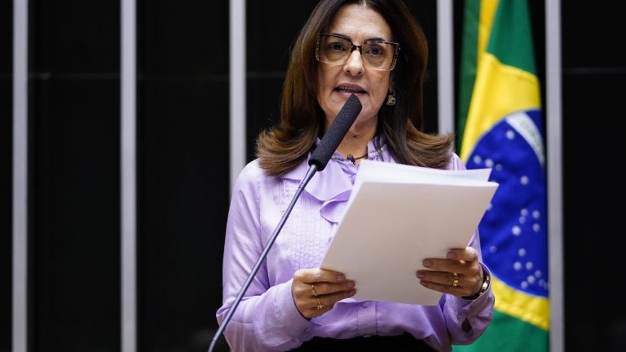 Comissão aprova projeto que condiciona o seguro-desemprego à prestação de serviço em órgão público