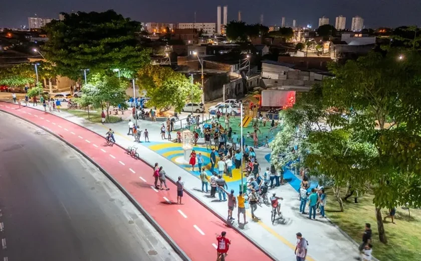 JHC entrega Praça Gastão Florêncio Miranda totalmente revitalizada na Santa Lúcia