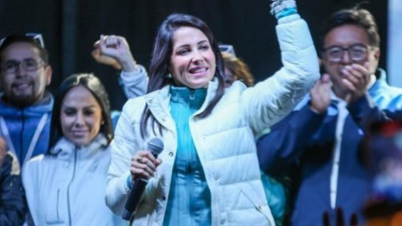 Candidata à Presidência do Equador denuncia ameaças de morte e aceita proteção militar