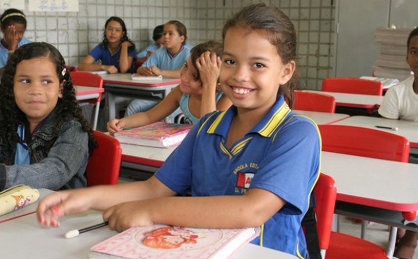 Programa Escola 10 garante mais de R$ 30 milhões para a educação pública de Alagoas